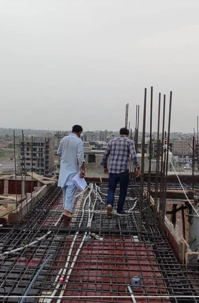 Project management of a buiding construction in Mumtaz City Rawalpindi with another person