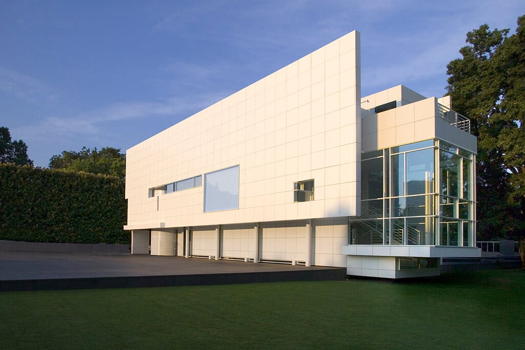 Rachofsky House by Architect Richard Meier