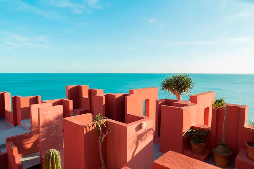 Edificio La Muralla Roja by Architect Ricado Bofill