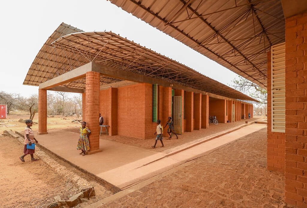 Auditorium design by architect francis Kere