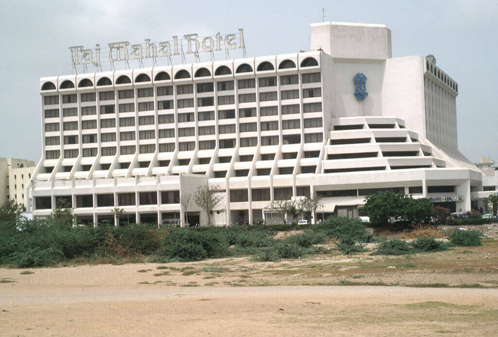Yasmeen lari hotel design in karachi