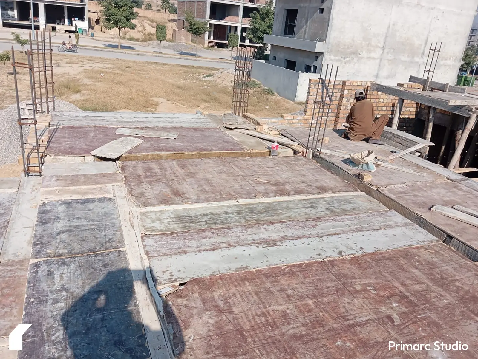 Top view of the finalized shuttering for the ground floor roof of a 5 marla house in Rawalpindi. The structure is prepared for further construction in a modern house design project